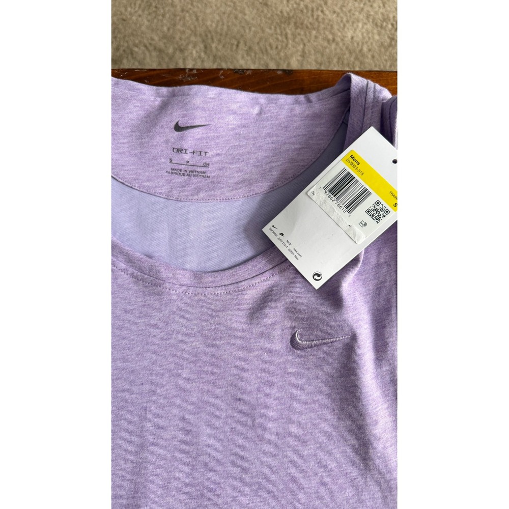 Nike Dri FIT Men's Lavender Purple Training Tank Top Small DV9833 NWT- MSRP: $55 - Picture 3 of 9